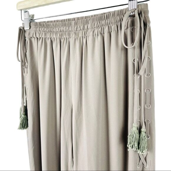 ELIE Tahari Mushroom Taupe Lace Up Tassle Trim Slim Fit Jogger Pants Size XS - Picture 4 of 6